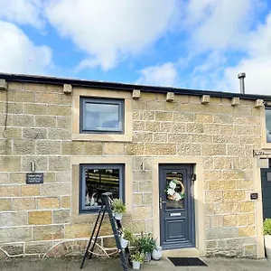 Saltpot Cottage, Cowling- A Unique Yorkshire Cowling